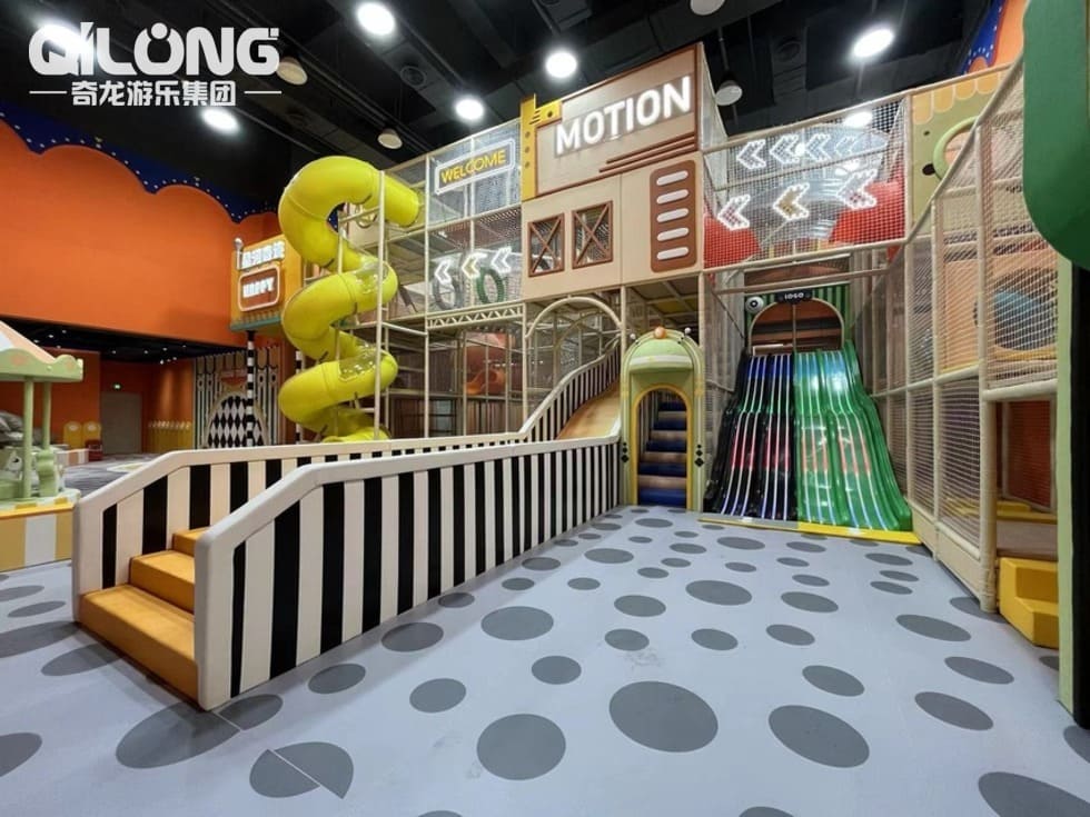 Indoor High Ropes Course Playground Equipment For Sale